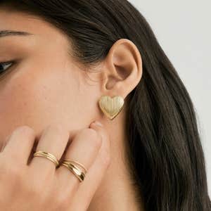 Image credits: Mejuri