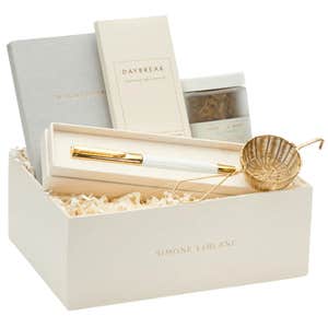 Simone LeBlanc Comfort & Care Suite