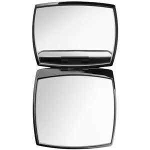 Image credits: chanel