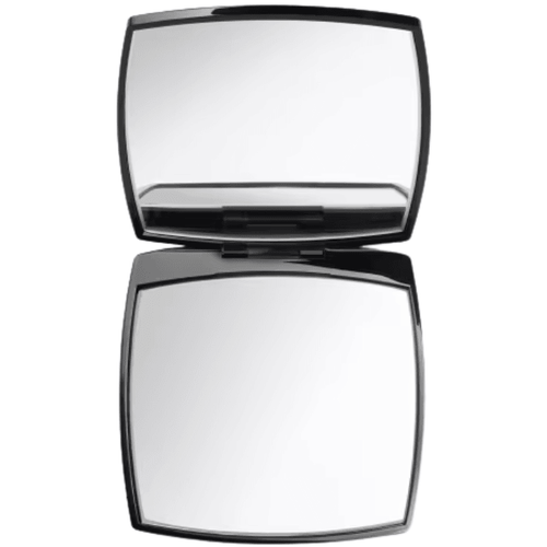 Image credits: chanel