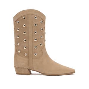 Image credits: Vince Camuto