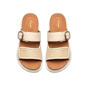 Clarks Arwell Step Sandals