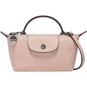 Image credits: bloomingdales