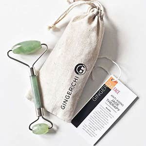 amazon.com, GingerChi Anti-Aging Jade Therapy Roller
