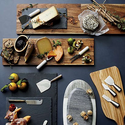 10 Cute Charcuterie Boards for Hosting Parties Like a Pro