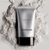 10 Foundations Made For Covering And Treating Acne