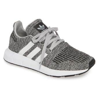 Adias Swift Run J Sneaker