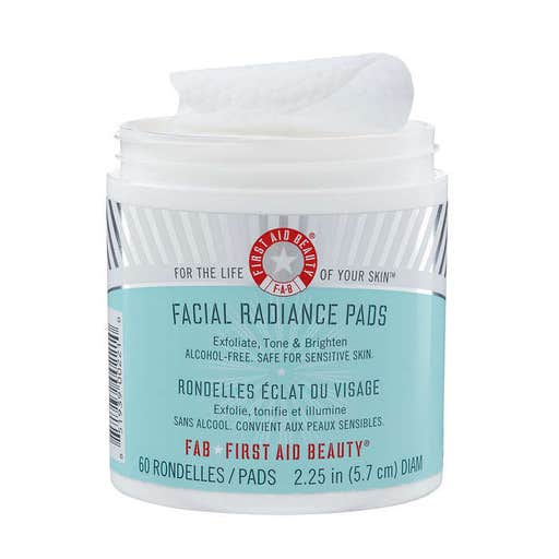 sephora.com, First Aid Beauty Facial Radiance Pads