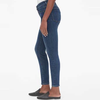 Gap Mid Rise Curvy True Skinny Jeans