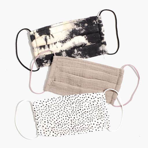 madewell.com, Kitsch Three-Pack Pleated Face Masks