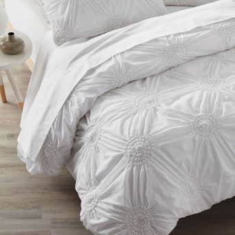 Nordstrom at Home Chloe Duvet Cover