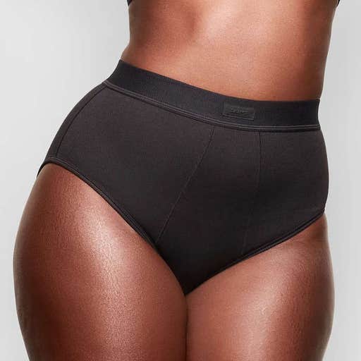 skims.com, Skims Cotton Rib Briefs