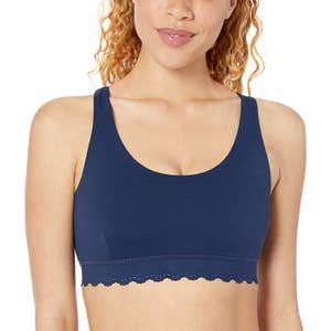 Core 10 Studiotech Scallop Sports Bra