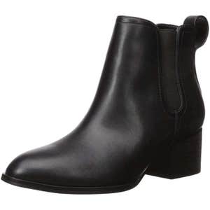 The Drop Paula Classic Pull Tab Chelsea Boot