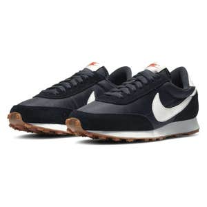 Nike Daybreak Sneaker