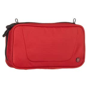 Victorinox Overnight Essentials Kit