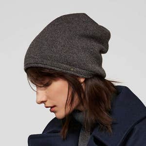 Cuyana Cashmere Beanie