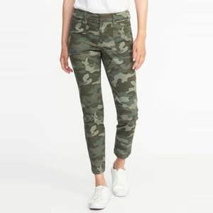 Old Navy Mid-Rise Utility Pixie Ankle Chinos