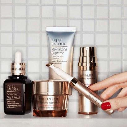 The Best Of Estée Lauder